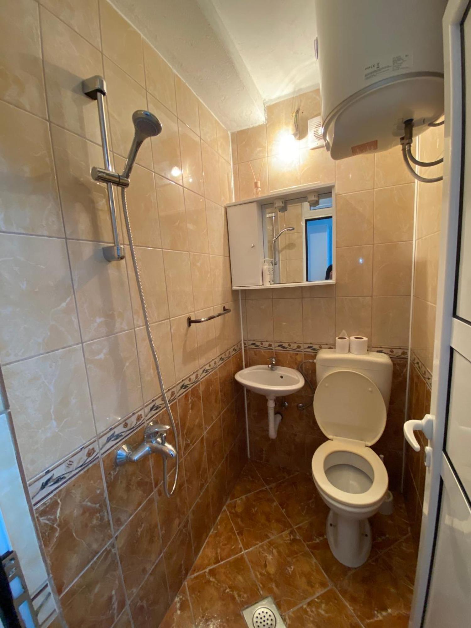Apartments Zalli Ulcinj Buitenkant foto