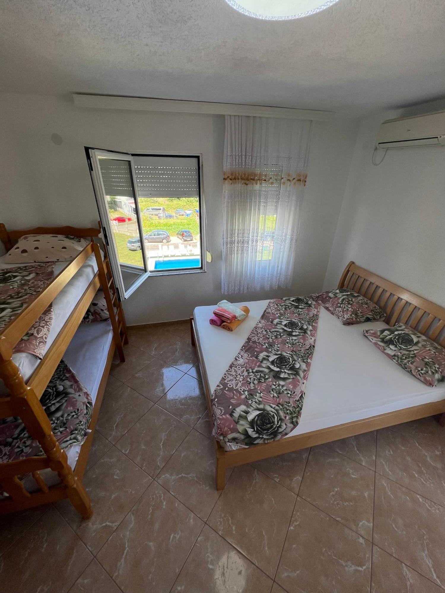 Apartments Zalli Ulcinj Buitenkant foto