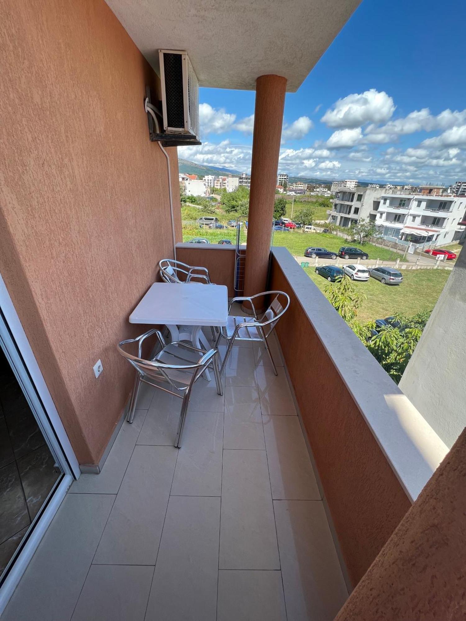 Apartments Zalli Ulcinj Buitenkant foto