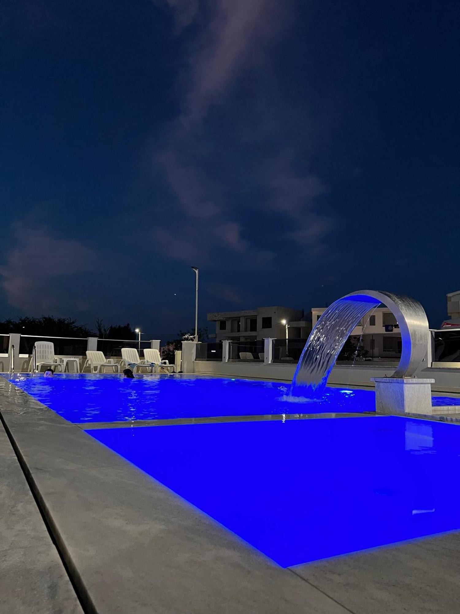 Apartments Zalli Ulcinj Buitenkant foto