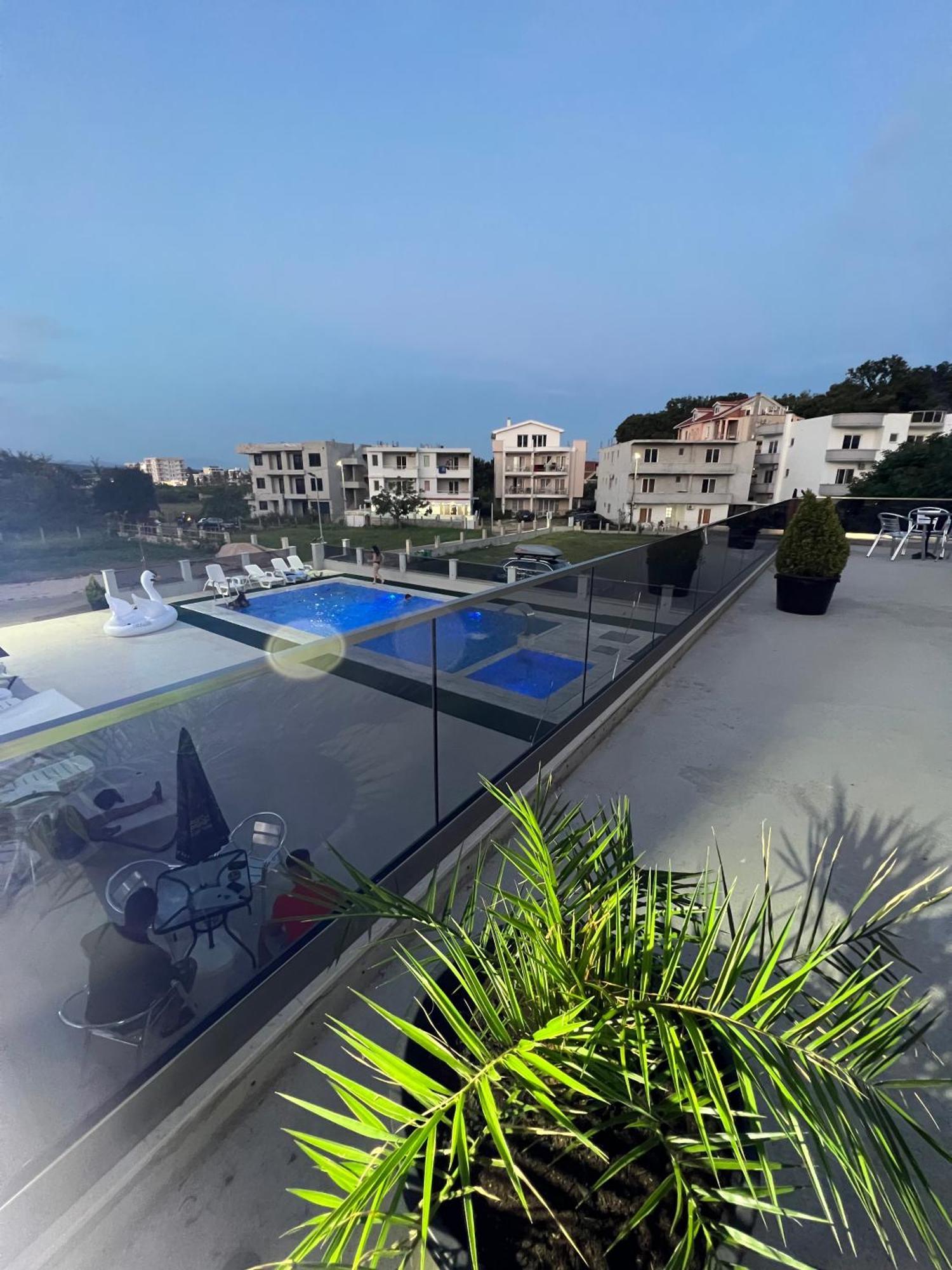 Apartments Zalli Ulcinj Buitenkant foto